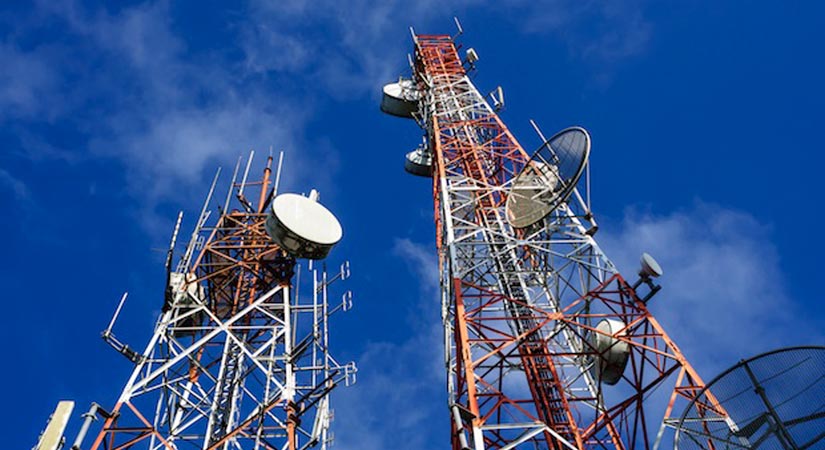 cellphone-tower-third-player-NTC-061518